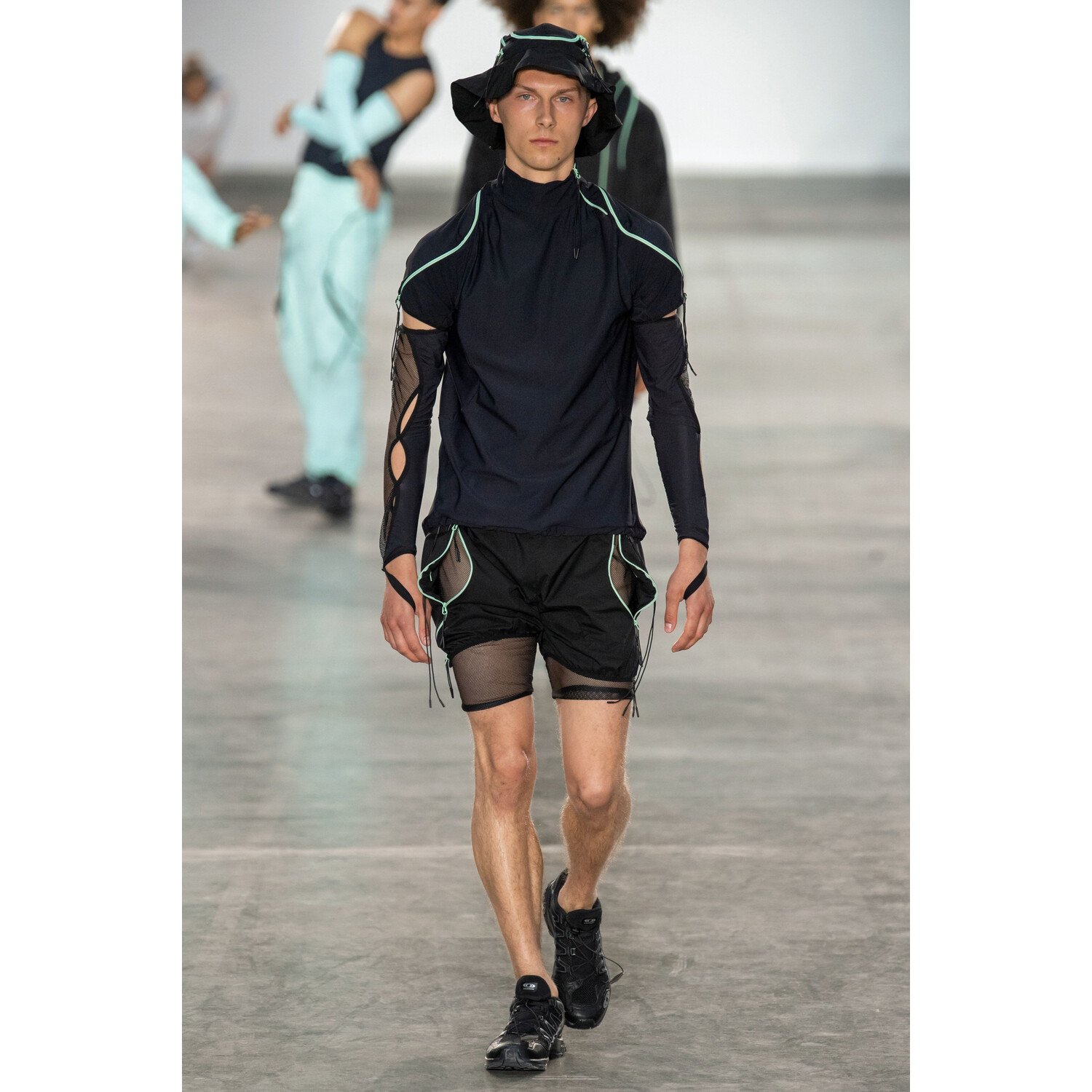 Фото Fashion East Spring 2020 Ready-to-Wear / Fashion East весна- лето 2020 / Неделя моды: Лондон